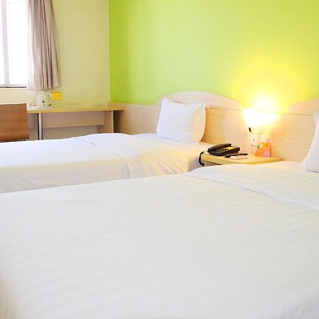 7Days Inn Mei Zhou Bin Fang Avenue Мейджоу Екстериор снимка
