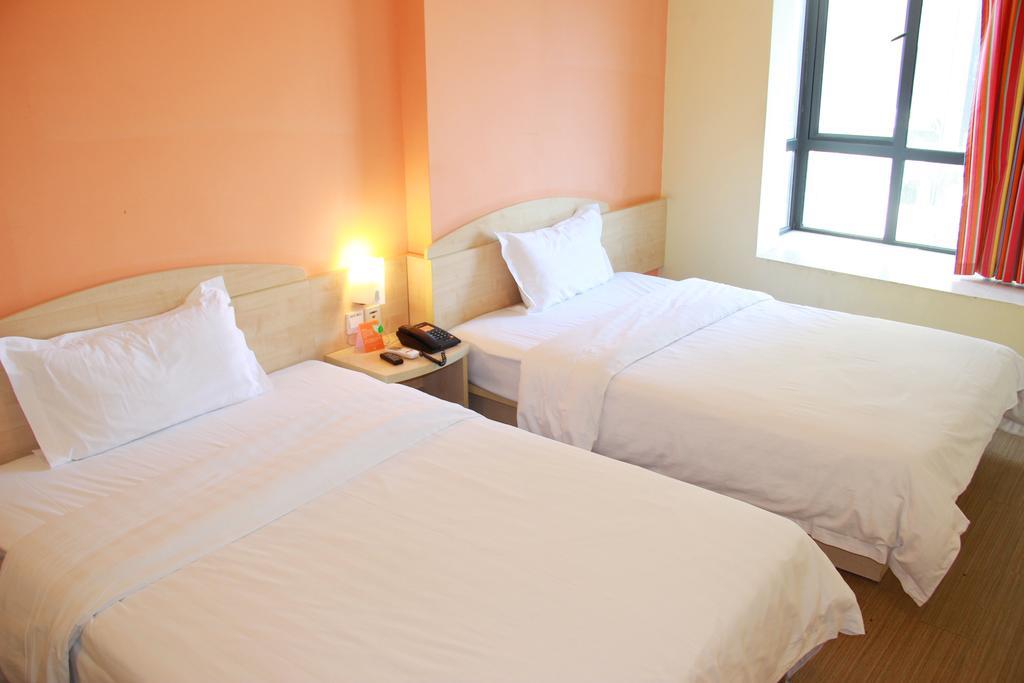 7Days Inn Mei Zhou Bin Fang Avenue Мейджоу Екстериор снимка