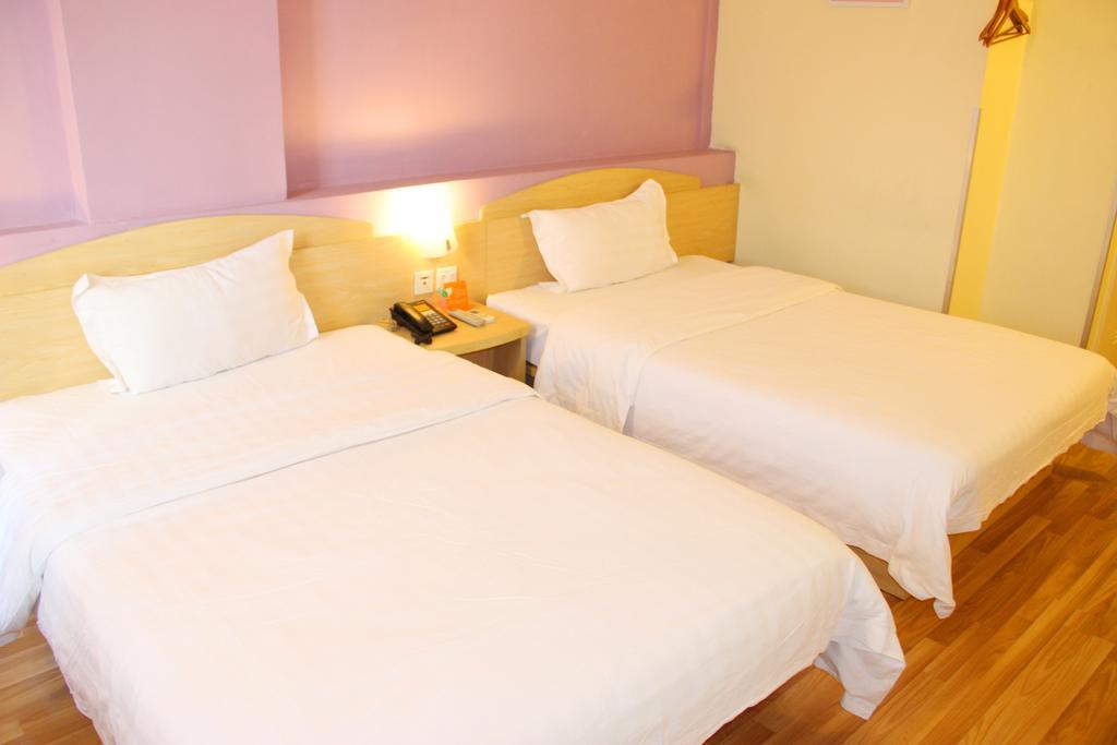 7Days Inn Mei Zhou Bin Fang Avenue Мейджоу Екстериор снимка