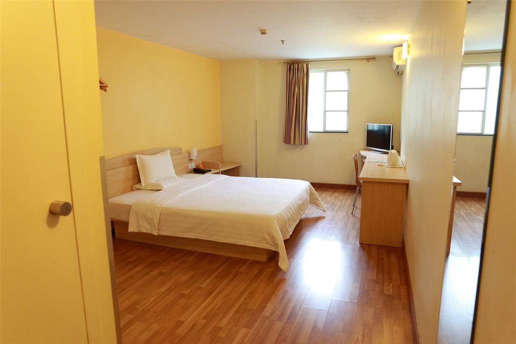 7Days Inn Mei Zhou Bin Fang Avenue Мейджоу Екстериор снимка